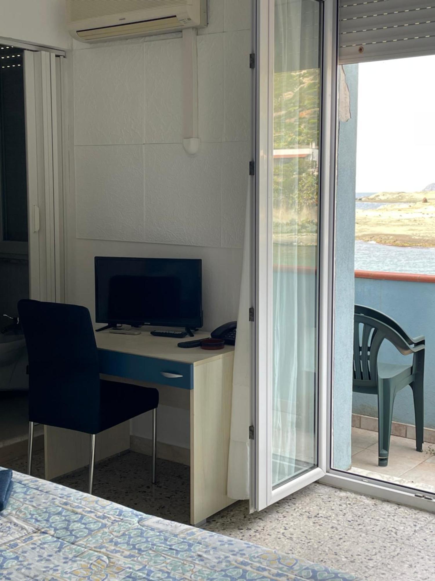 Hotel Miramare بوسا مارينا المظهر الخارجي الصورة